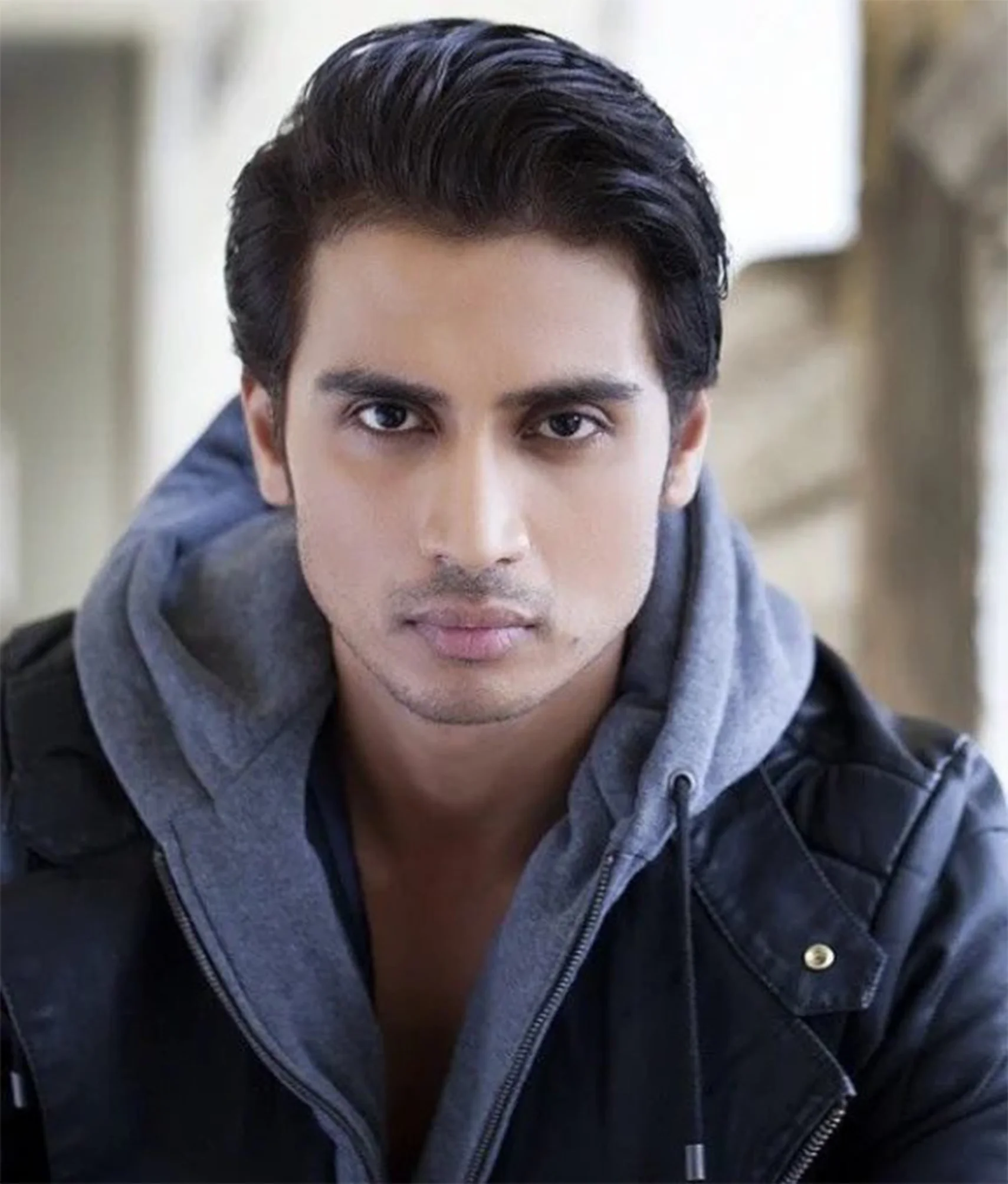 shiv pandit actor